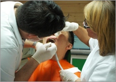 Pose implant dentaire en Hongrie